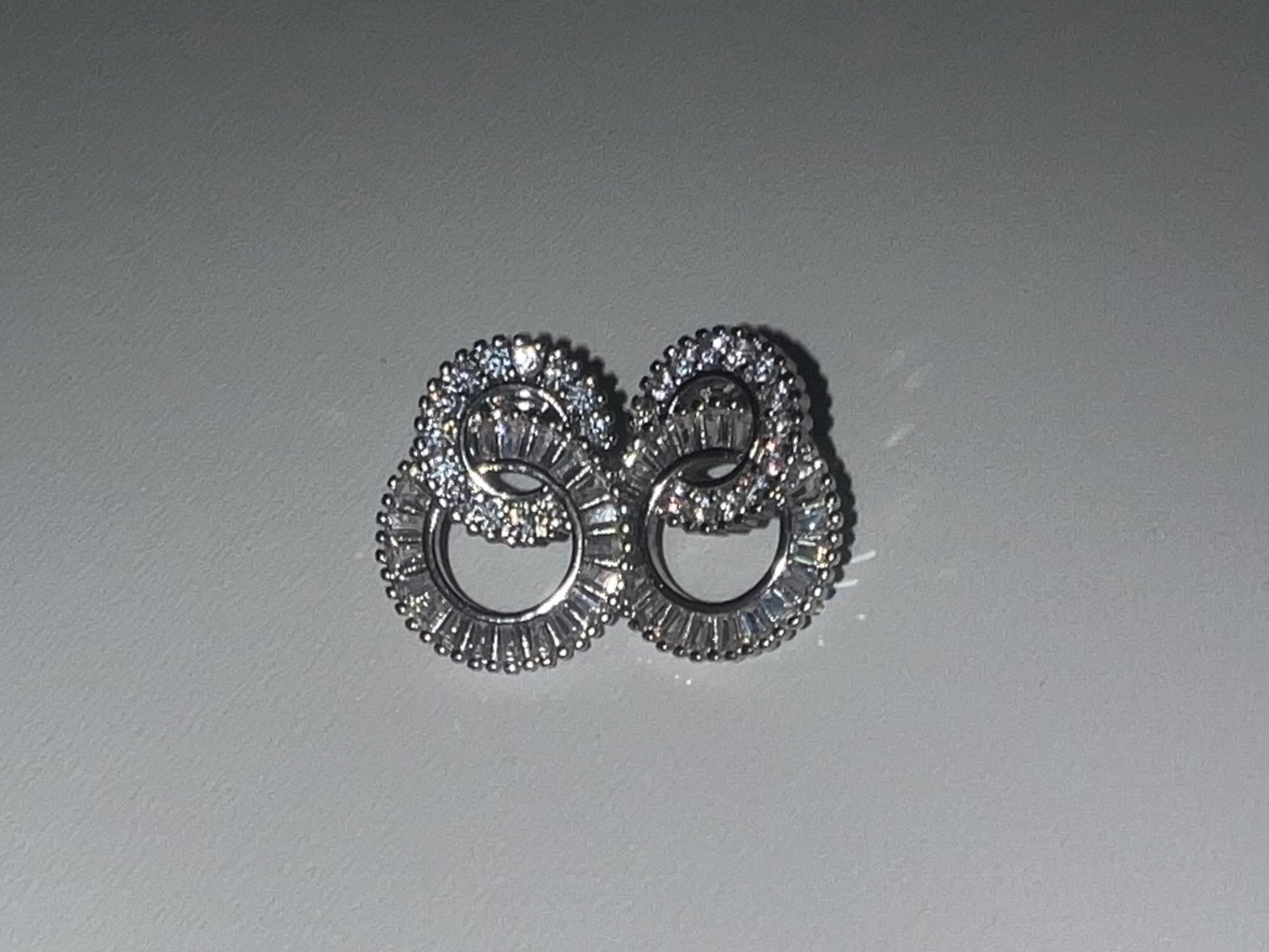 Twin Gleam Earrings