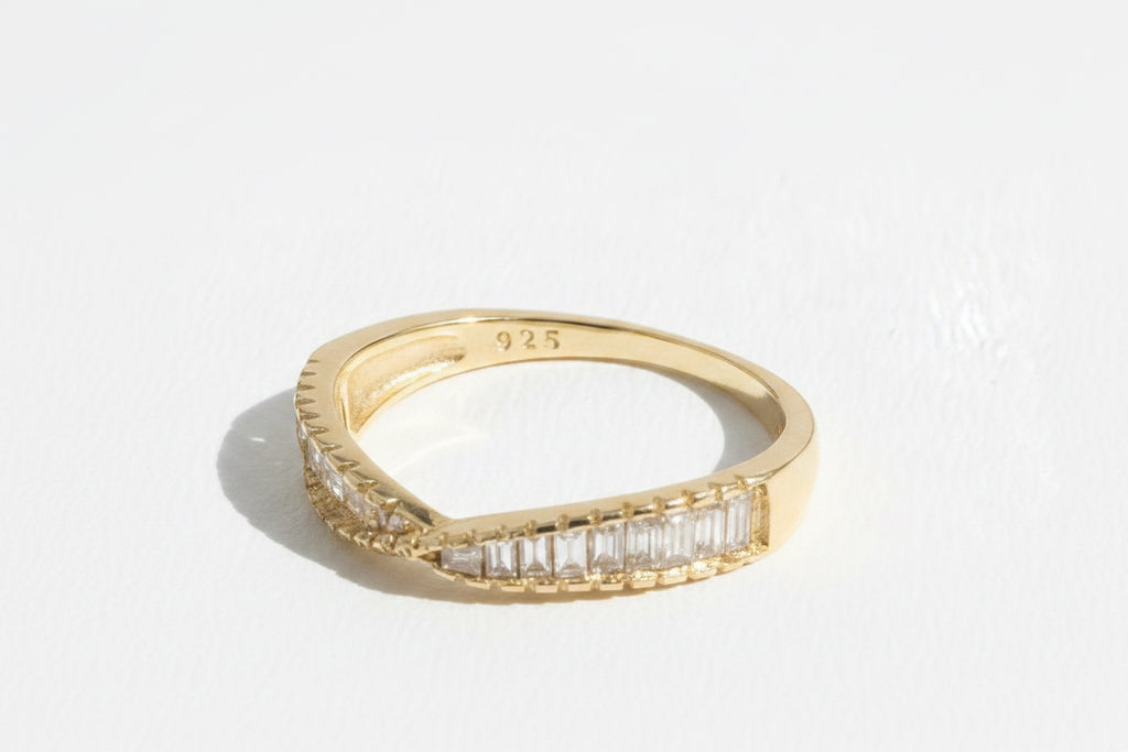 Twist Ring